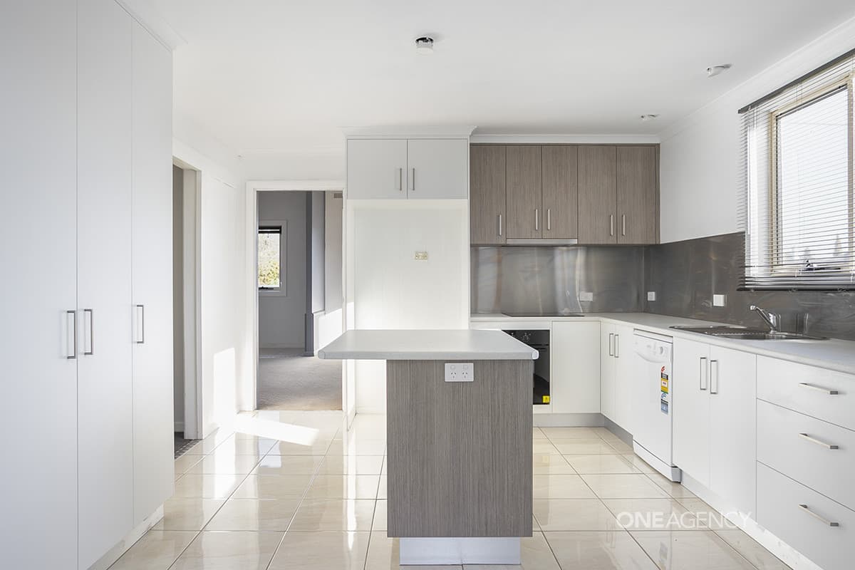 25 Quiggin Street, Wynyard, Wynyard - Thumbnail 3
