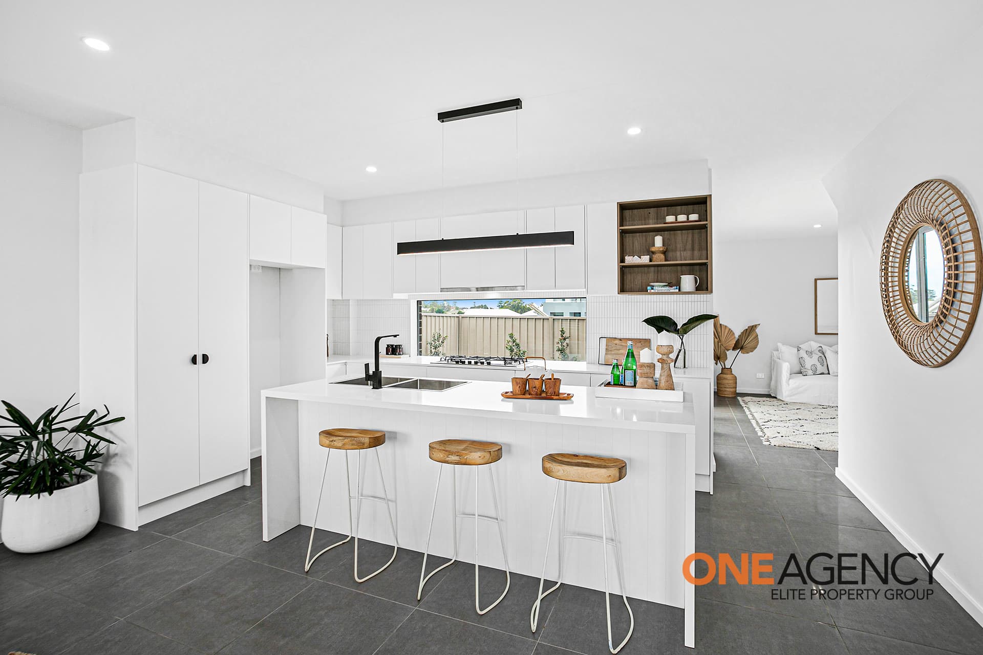 39 Whimbrel Terrace, Shell Cove, Shell Cove - Thumbnail 2