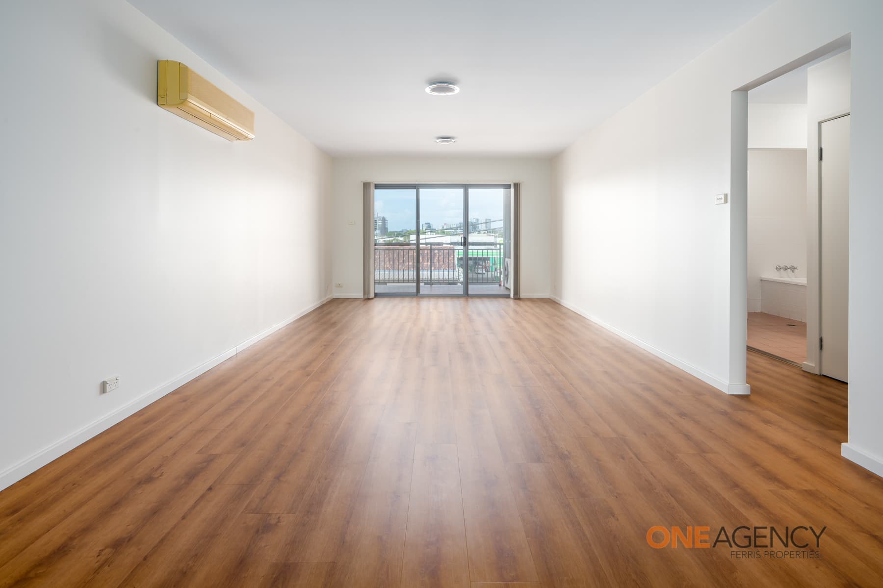 18/74 Tudor Street, Hamilton, Hamilton - Thumbnail 2