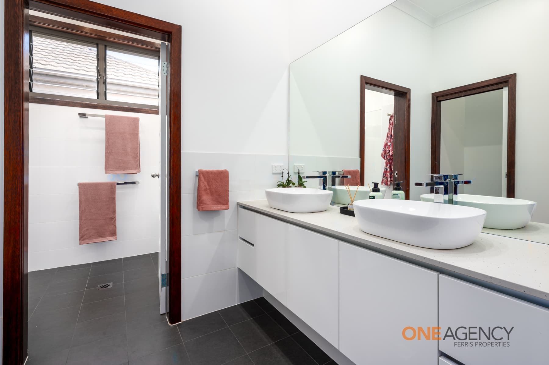 32 Kitchener Parade, Mayfield East, Mayfield East - Thumbnail 5