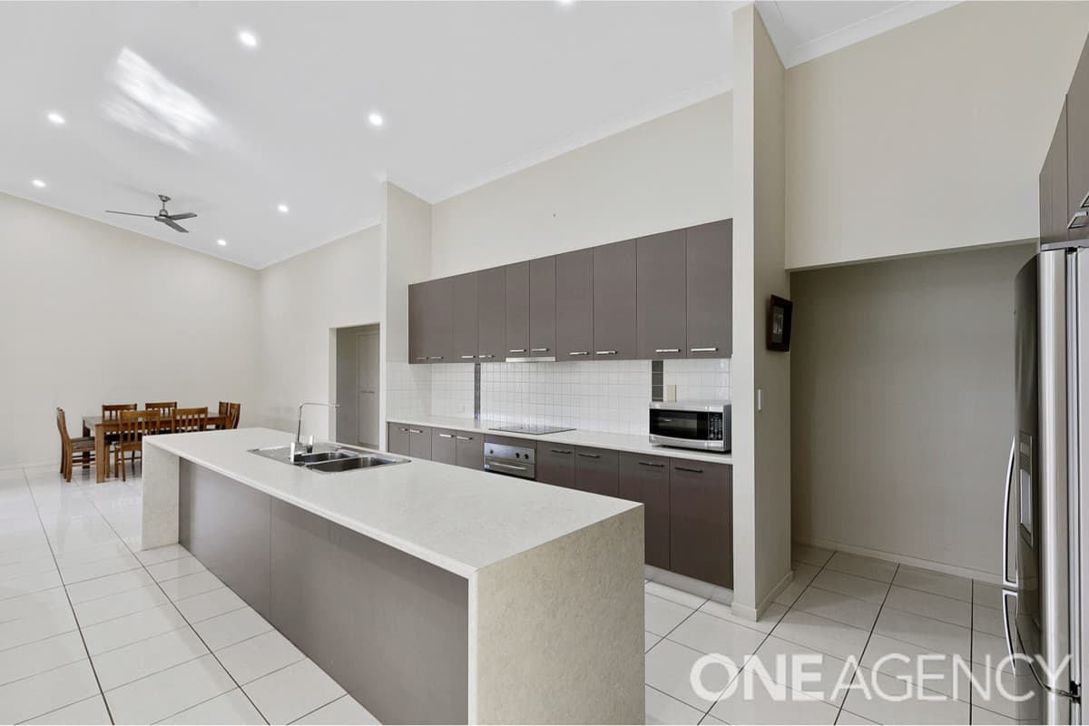 1 Lady Penrhyn Drive, Eli Waters, Eli Waters - Thumbnail 8
