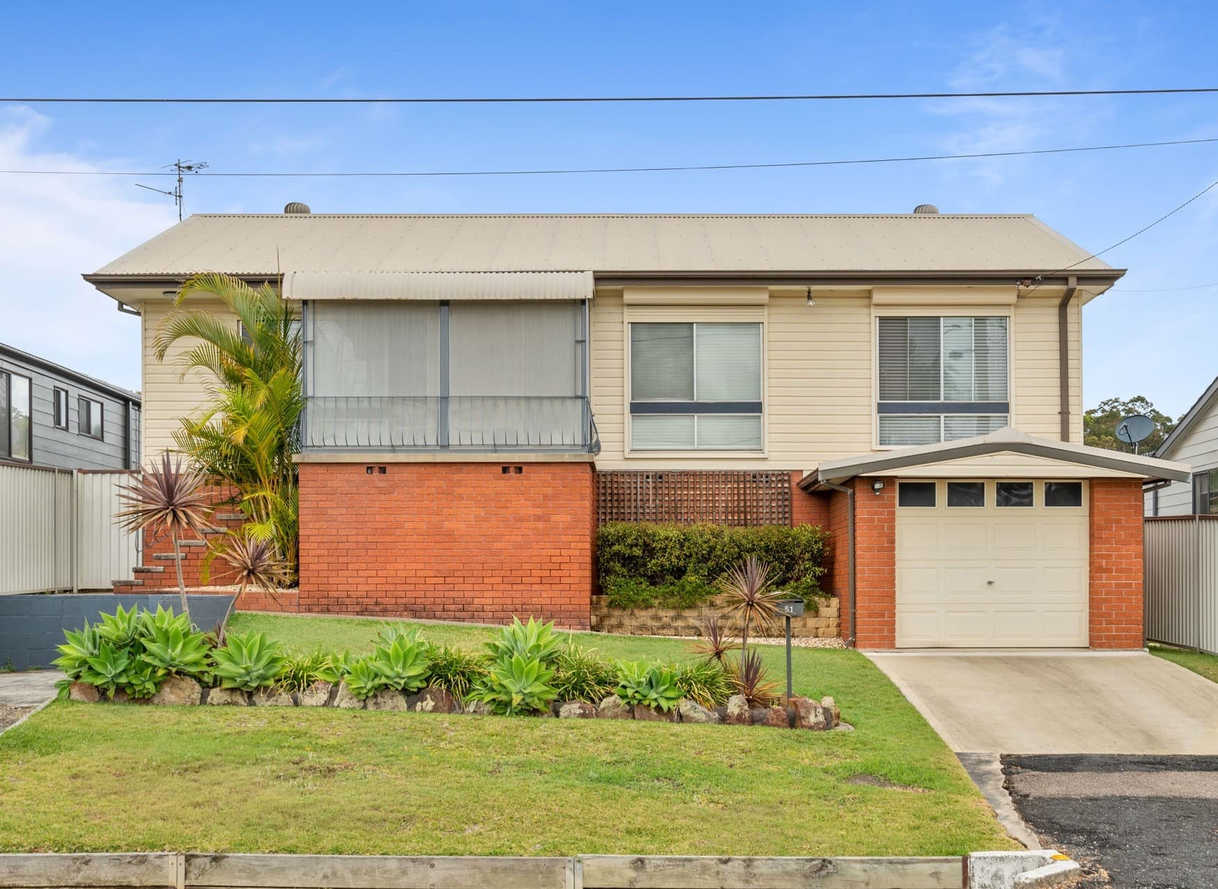 51 Campbell Parade, Mannering Park, Mannering Park - Thumbnail 7