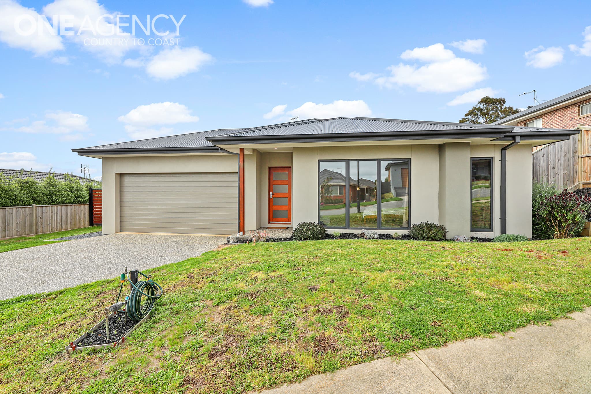 24 Cromie Drive, Warragul, Warragul - Image 1