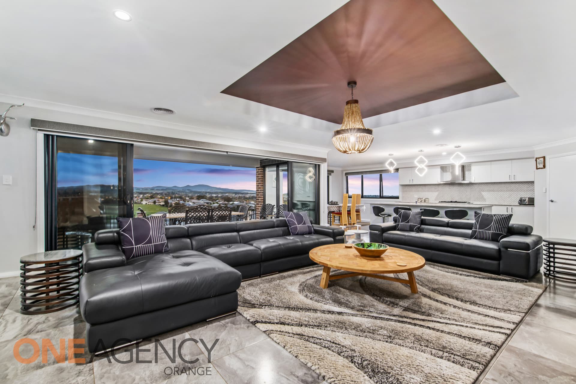 13 Camellia Place, Orange, Bankstown - Thumbnail 2