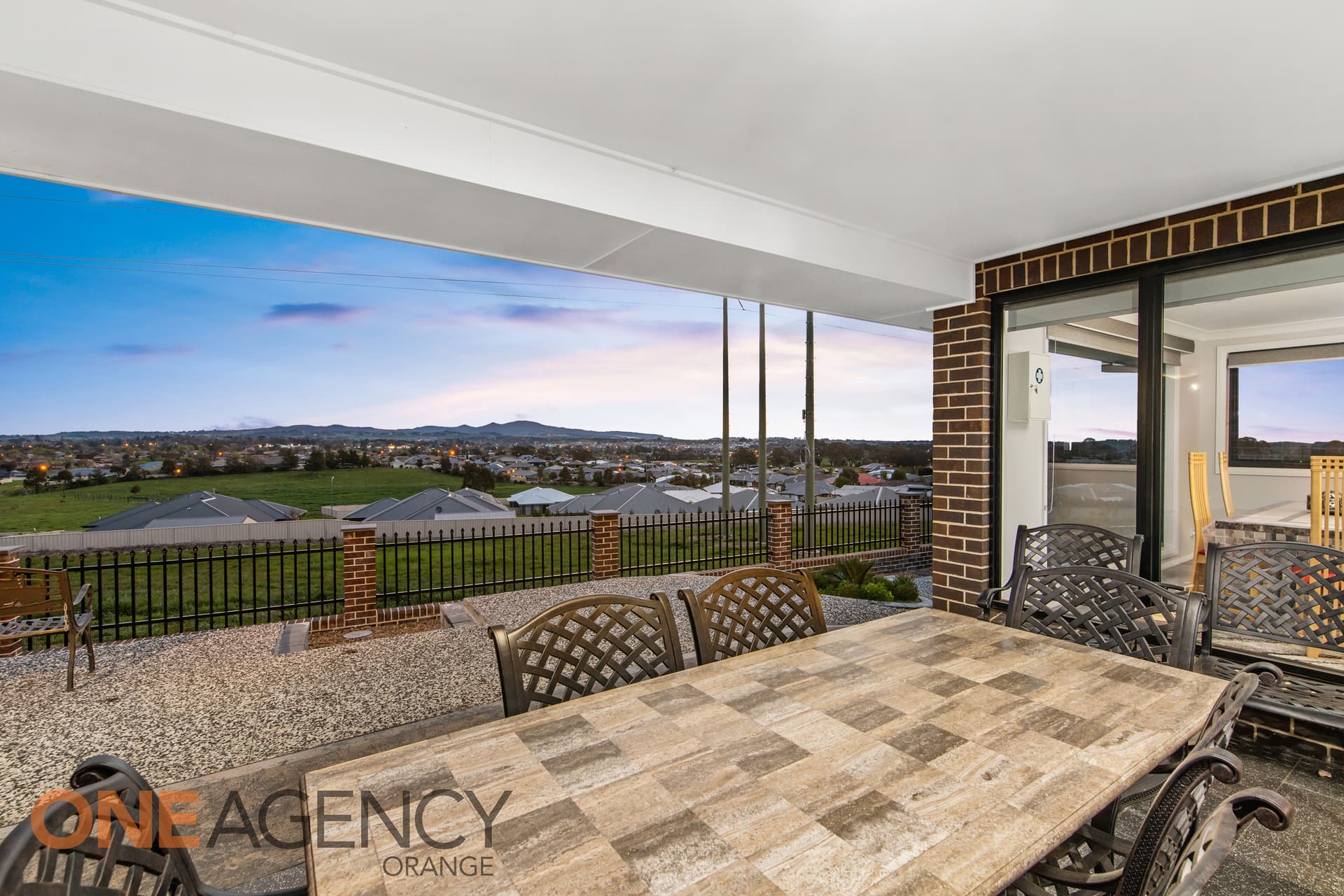 13 Camellia Place, Orange, Bankstown - Thumbnail 3