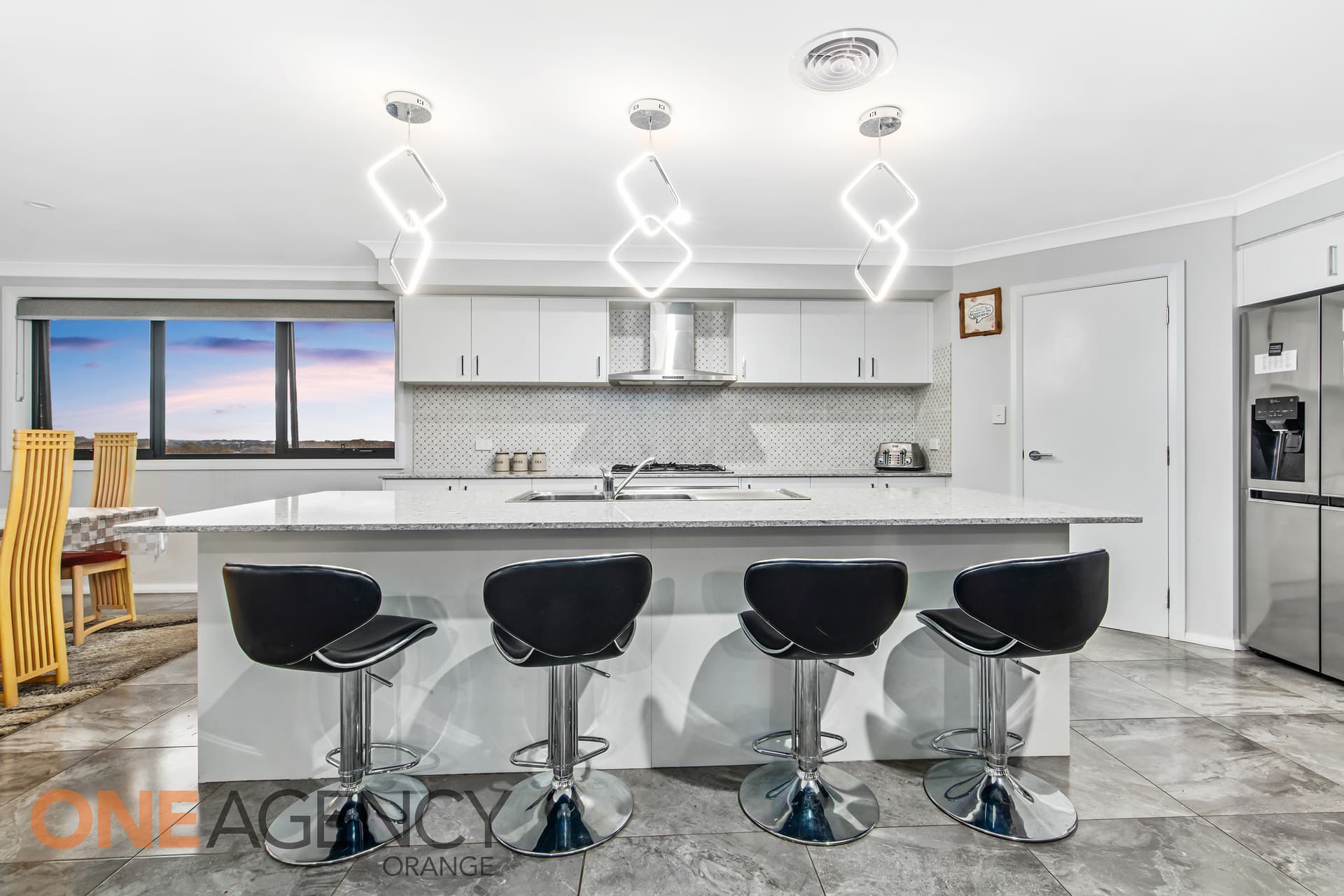 13 Camellia Place, Orange, Bankstown - Thumbnail 4