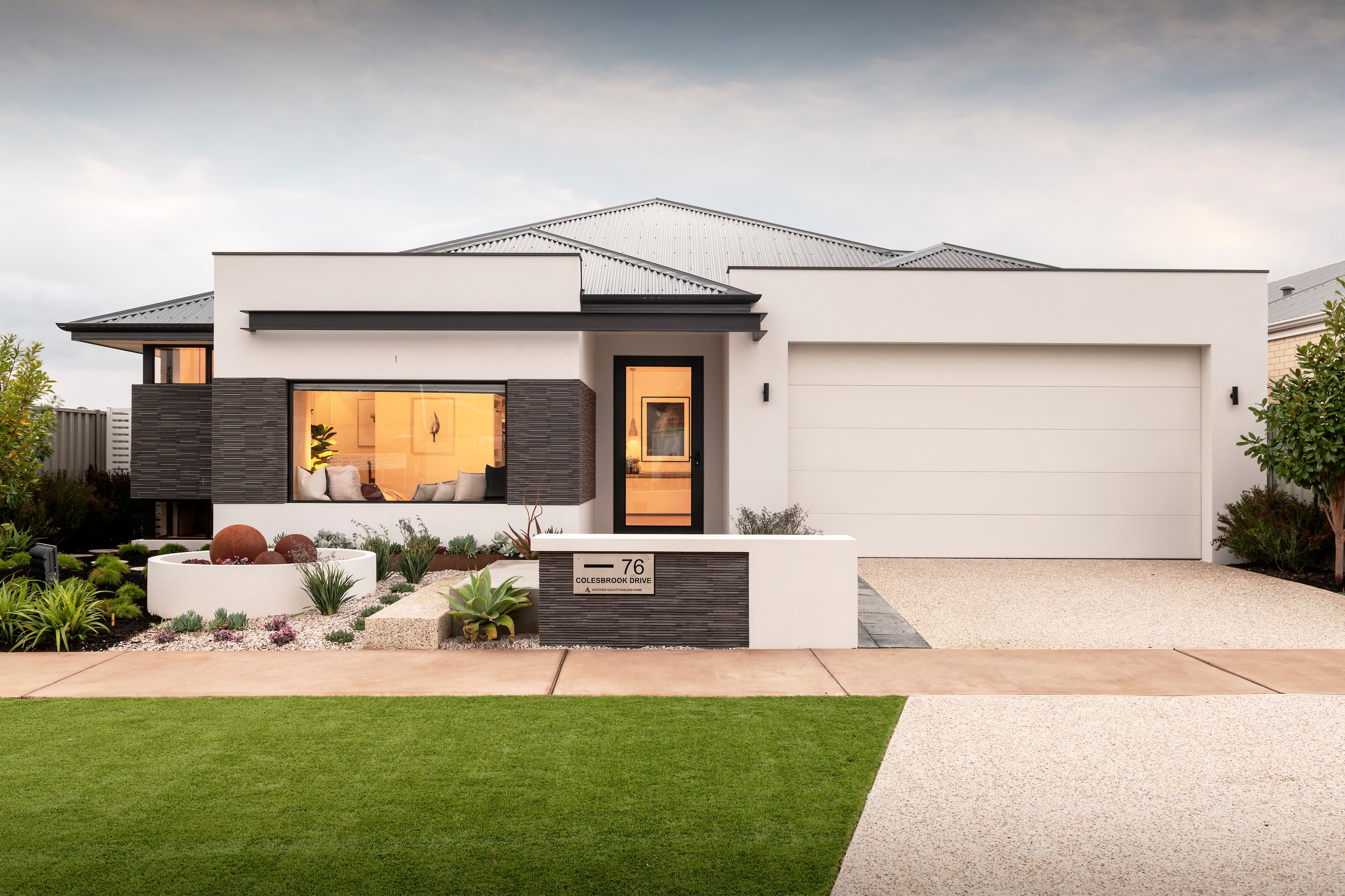 76 Colesbrook Drive, Byford, Byford - Thumbnail 2
