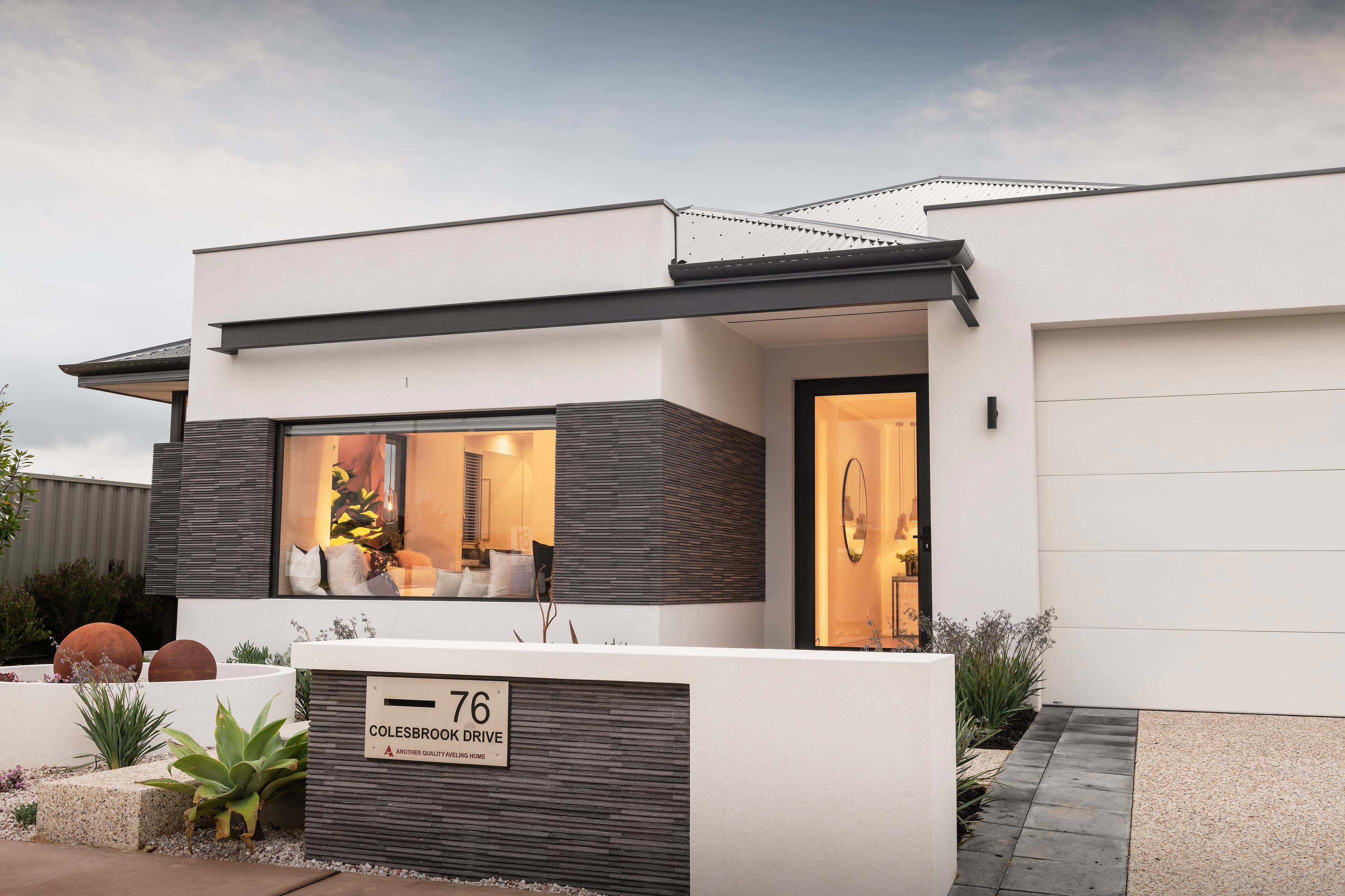 76 Colesbrook Drive, Byford, Byford - Thumbnail 3