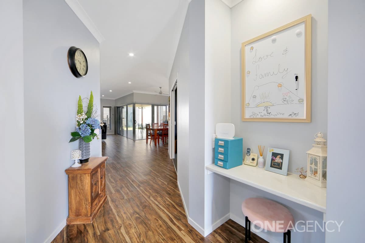 82 Bay Park Road, Wondunna, Wondunna - Thumbnail 2