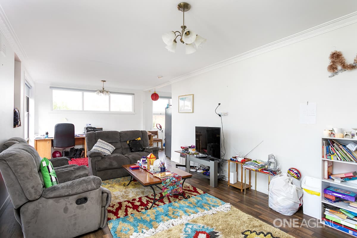 10 Roslyn Avenue, Romaine, Romaine - Thumbnail 3