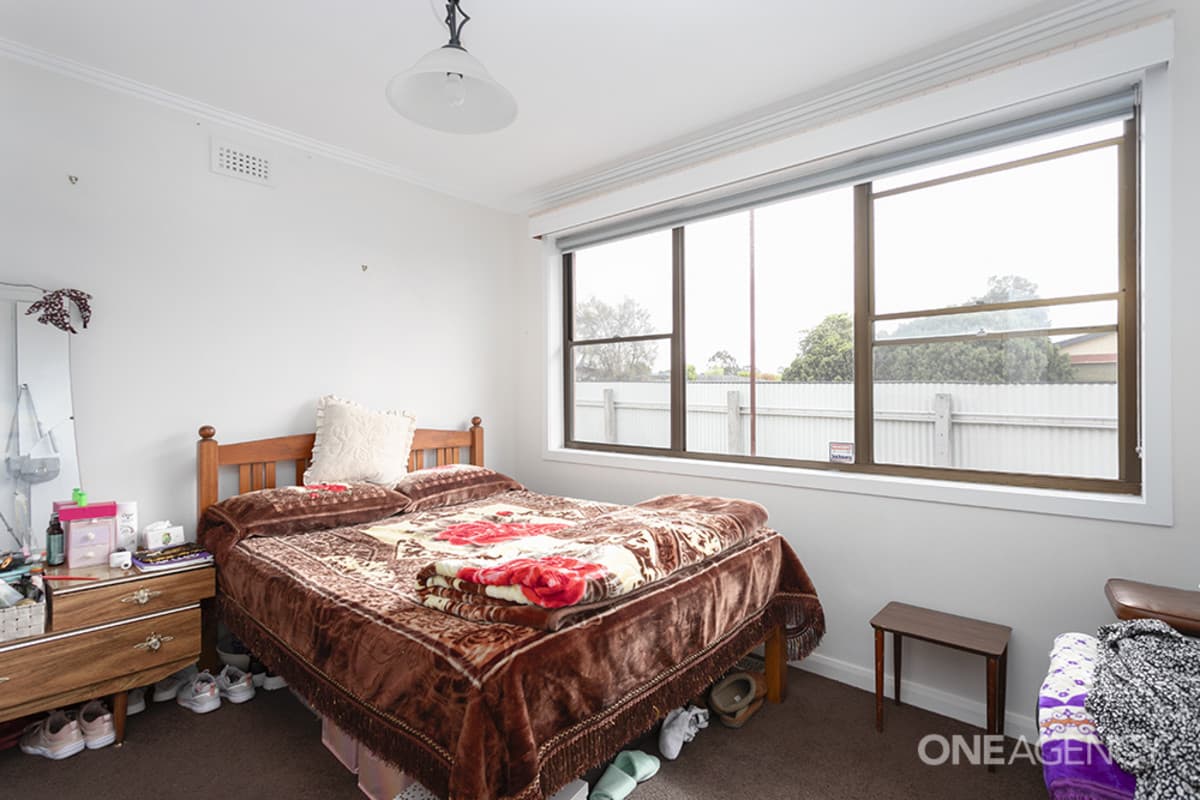 10 Roslyn Avenue, Romaine, Romaine - Thumbnail 6