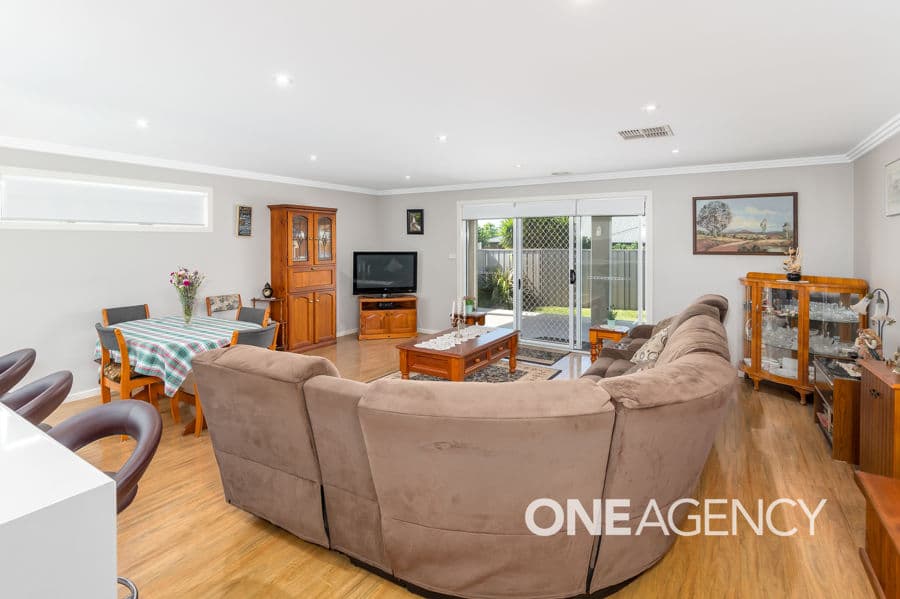 4/124 MIMA Street, Glenfield Park, Glenfield Park - Thumbnail 2