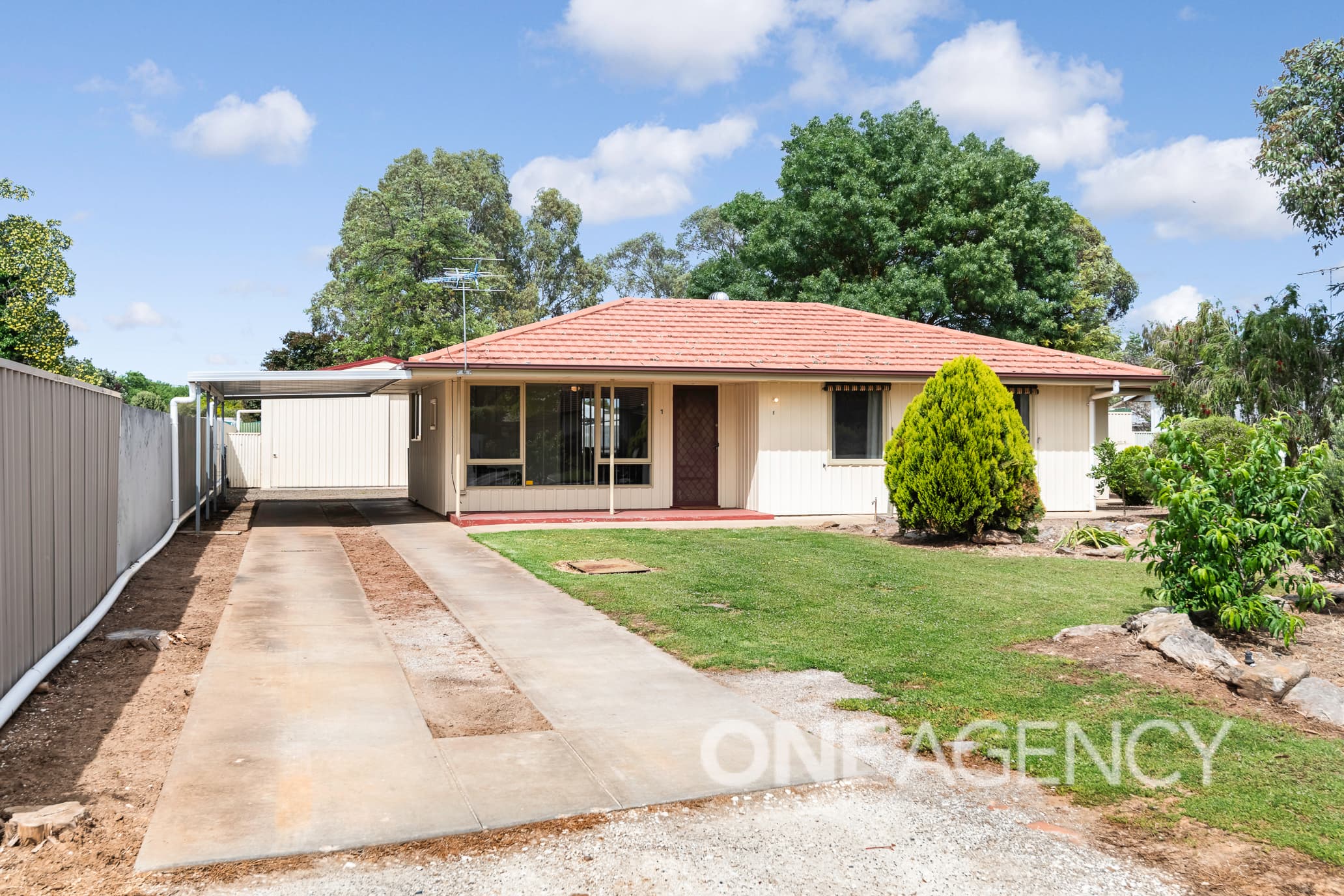 76 Columbia Drive, Bellbird Park QLD 4300, Bellbird Park - Thumbnail 2