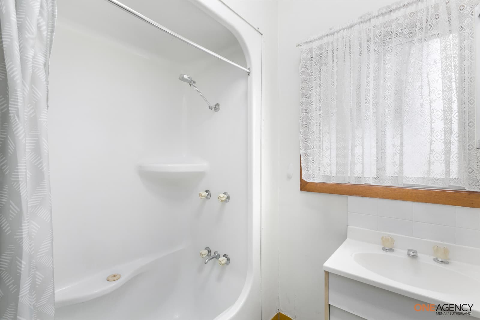 18 Anzac Mews, Wattle Grove, Kingsford - Thumbnail 7