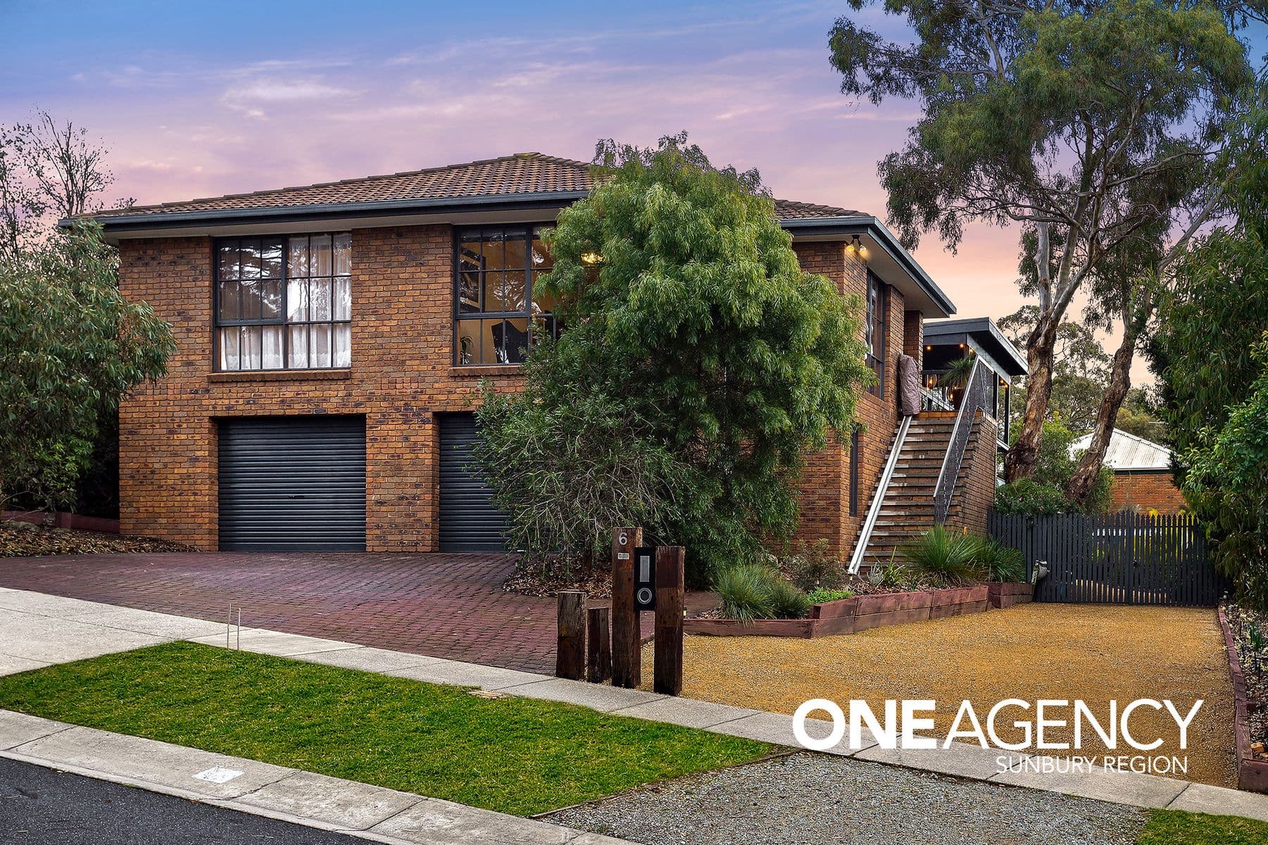 6 Chicola Close, Sunbury, Sunbury - Thumbnail 2