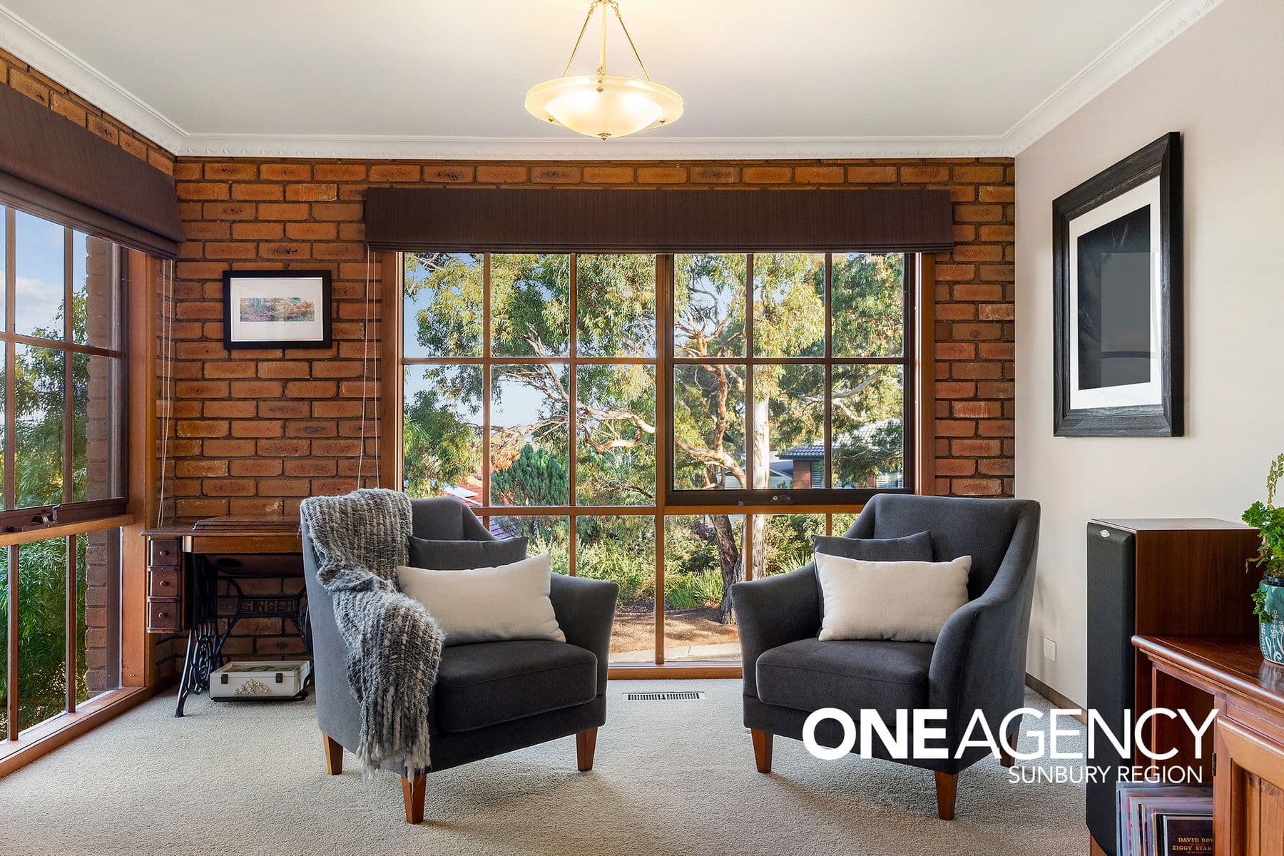 6 Chicola Close, Sunbury, Sunbury - Thumbnail 8