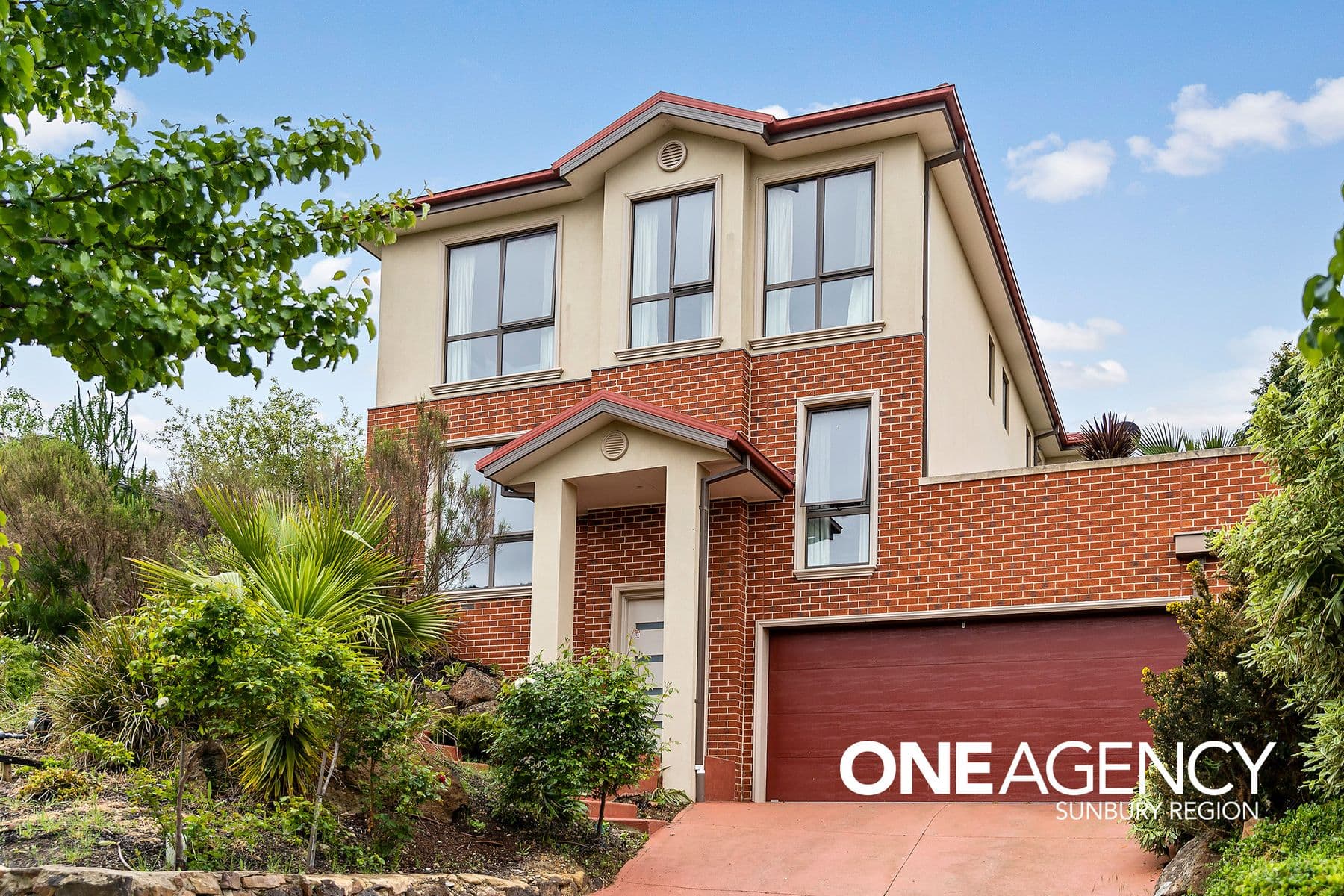 4 Yellow Wood Close, Sunbury, Sunbury - Thumbnail 2