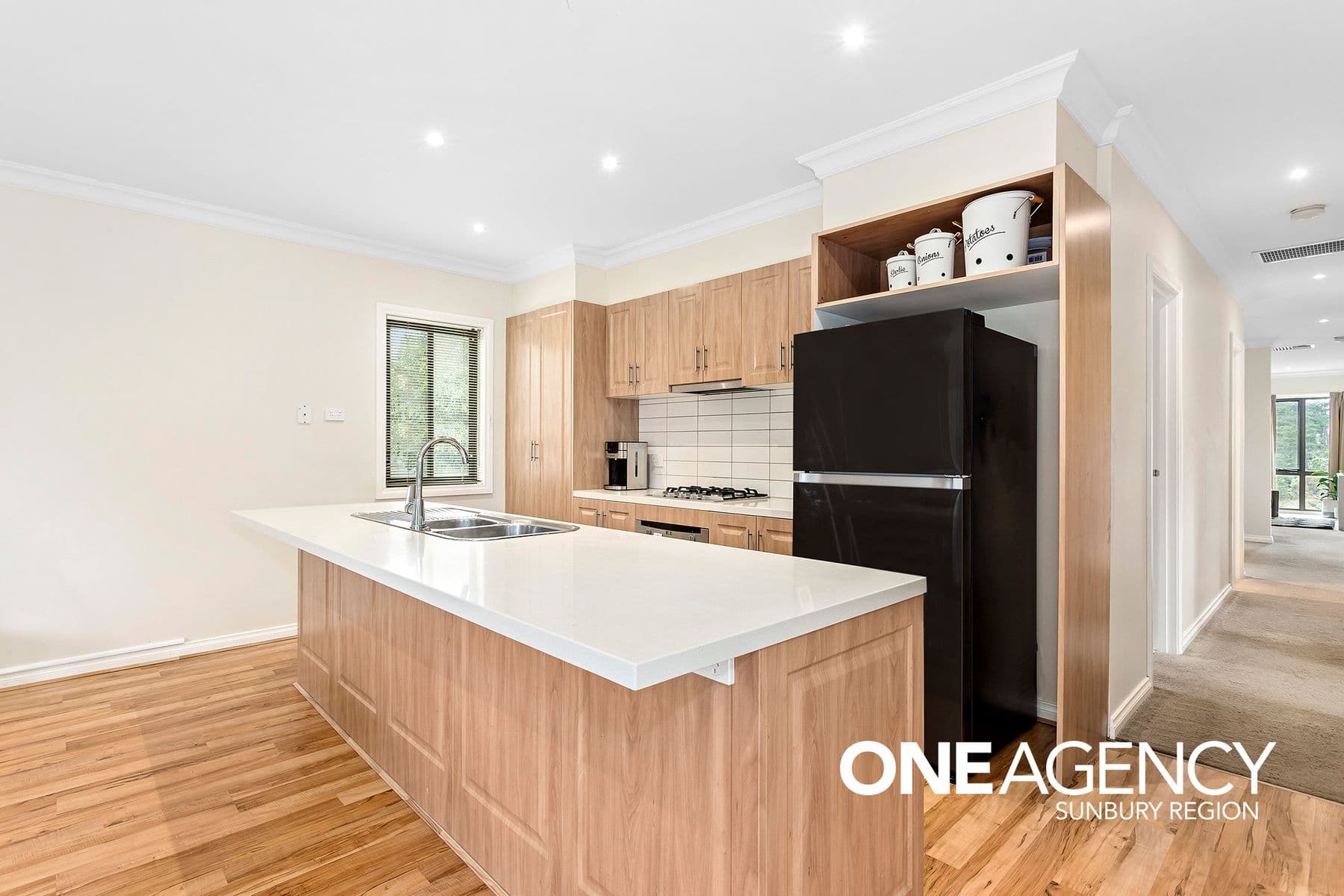 4 Yellow Wood Close, Sunbury, Sunbury - Thumbnail 5