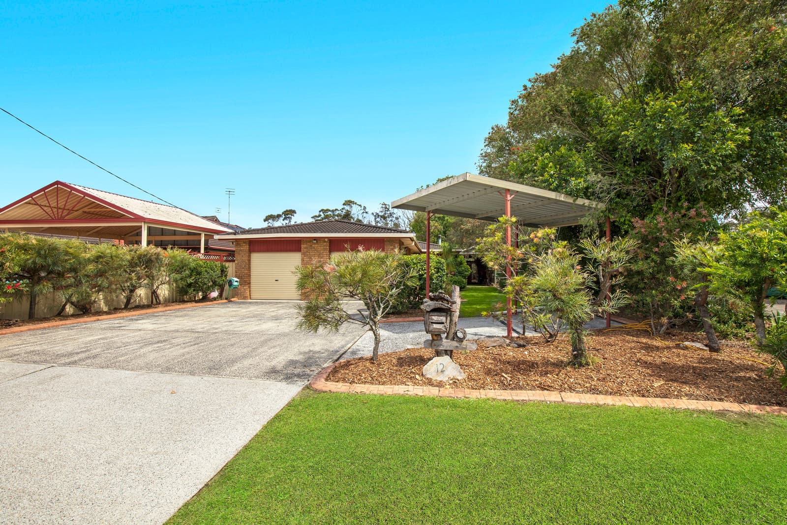 12 Geoffrey Road, Chittaway Point, Chittaway Point - Thumbnail 2