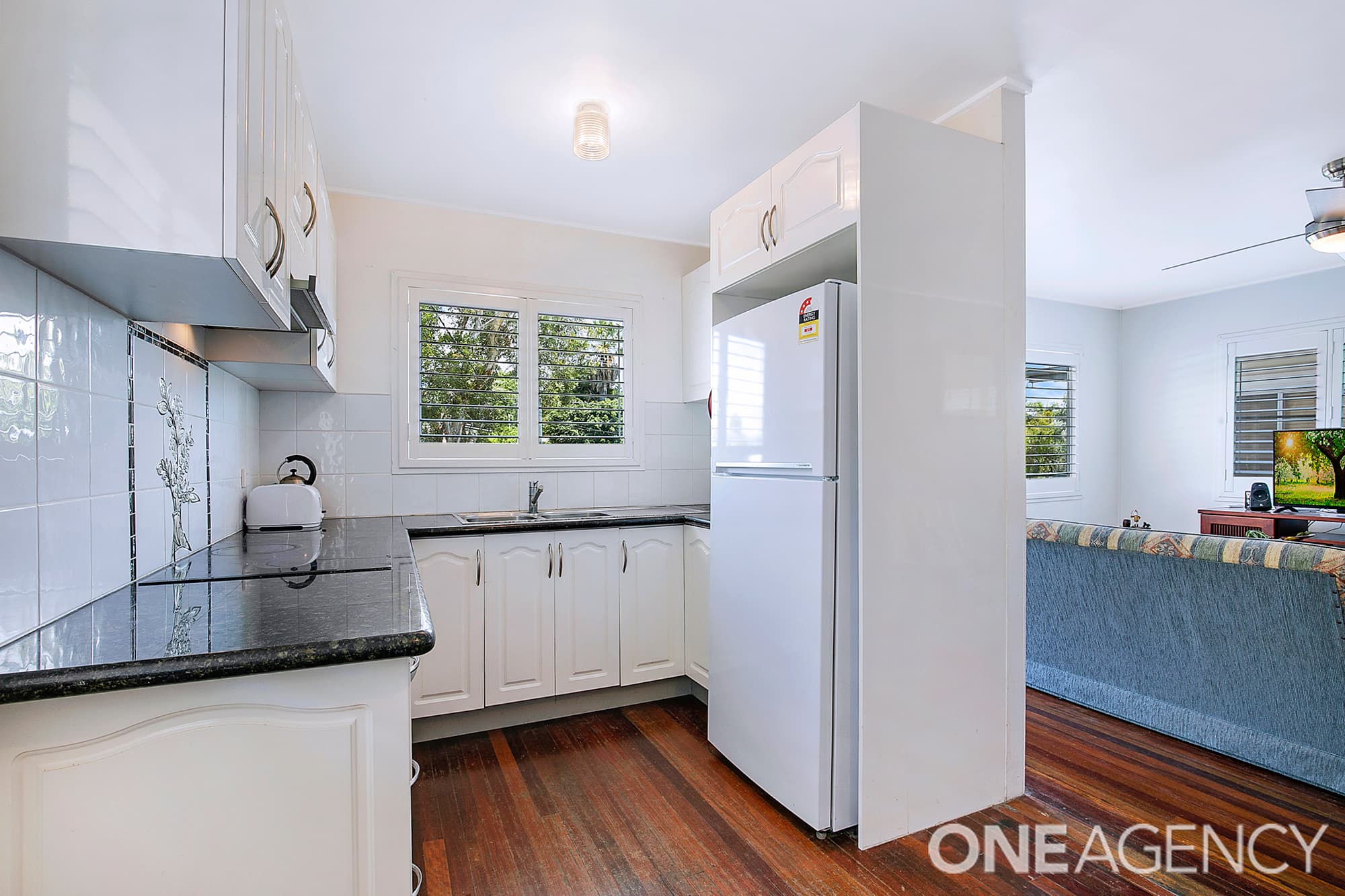 18 Gertrude Street, Redcliffe, Redcliffe - Thumbnail 5