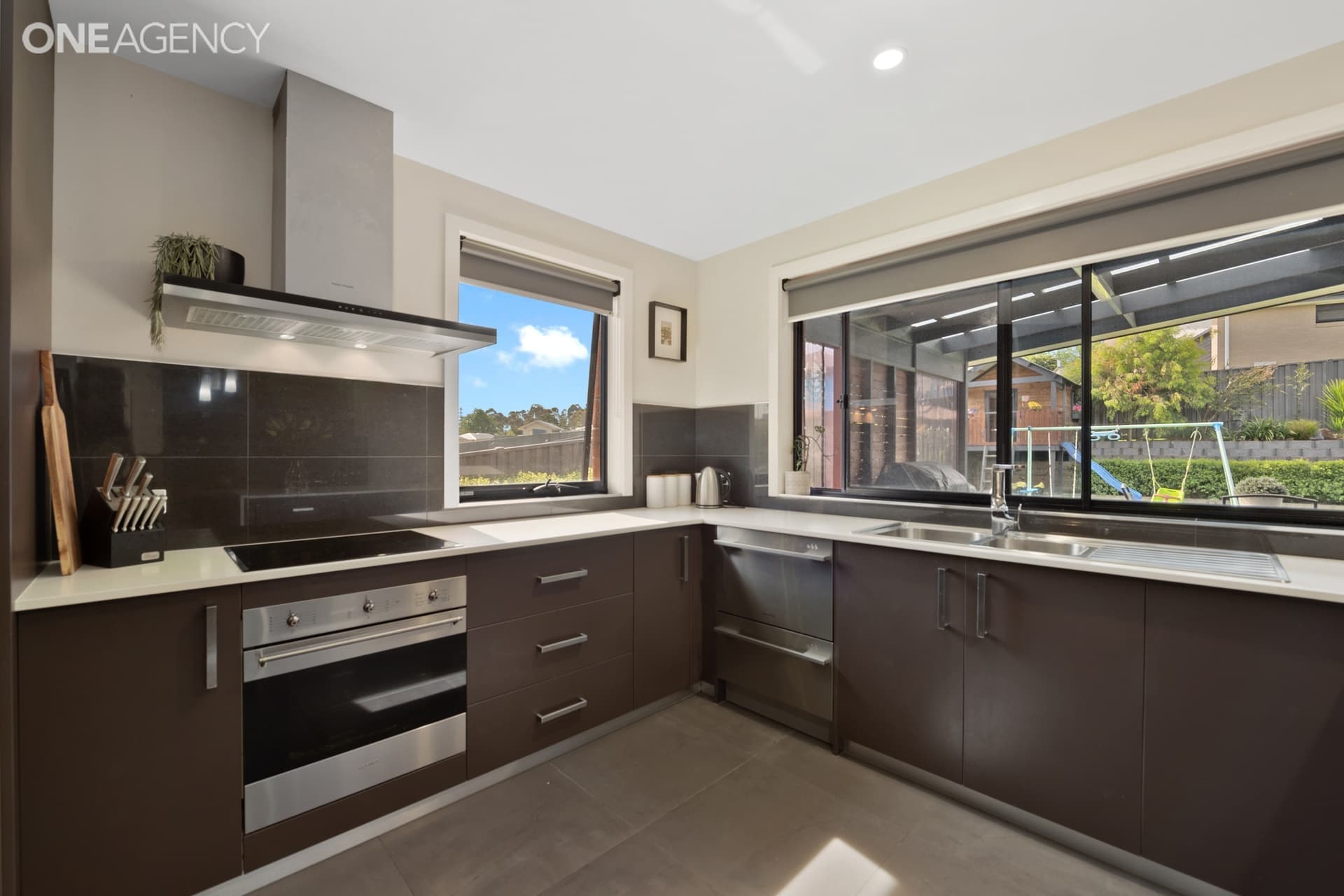 4 Spring Grove, Latrobe, Latrobe - Thumbnail 4