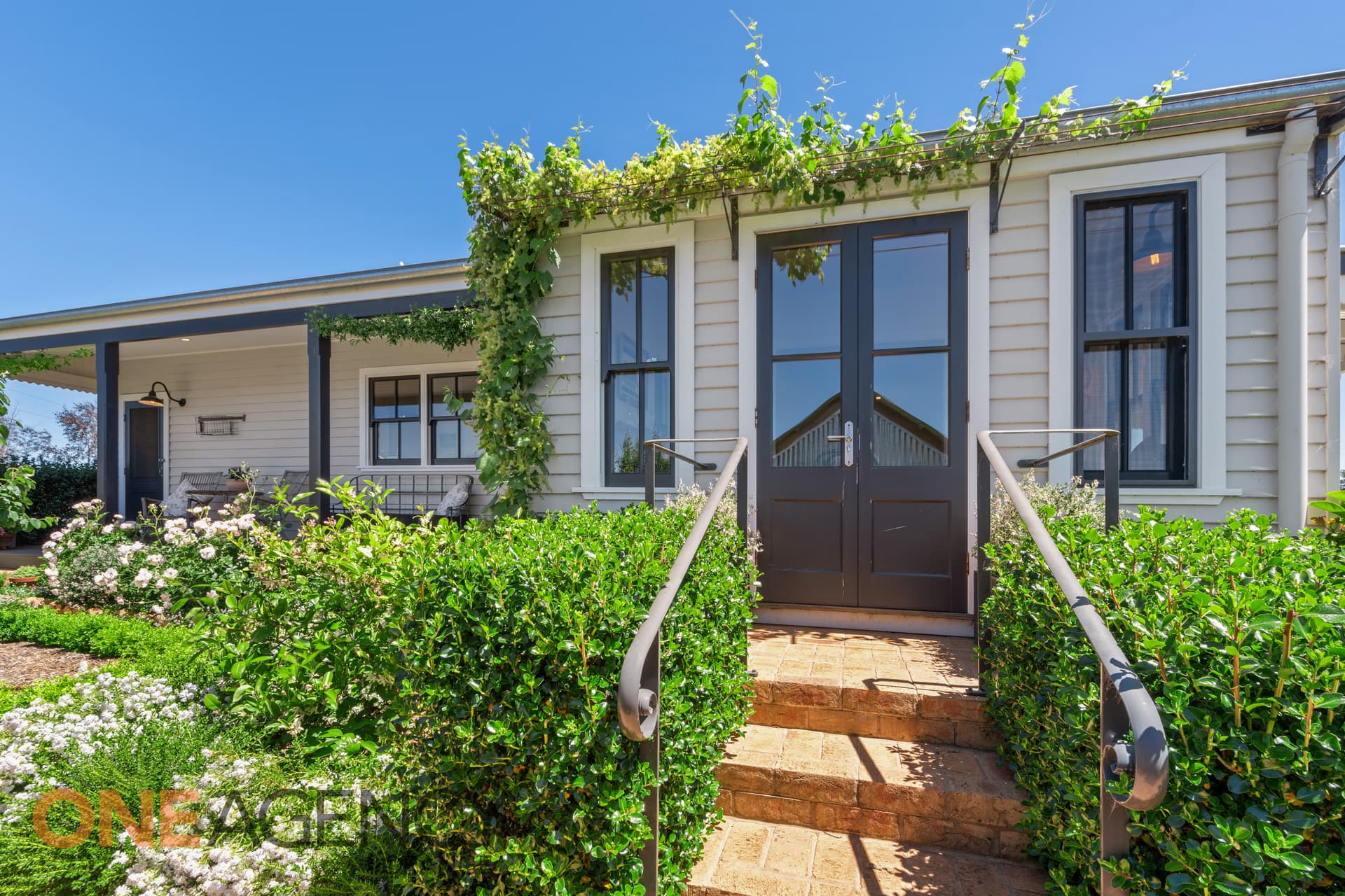 2 Springvale Lane, Millthorpe, Caringbah South - Image 1