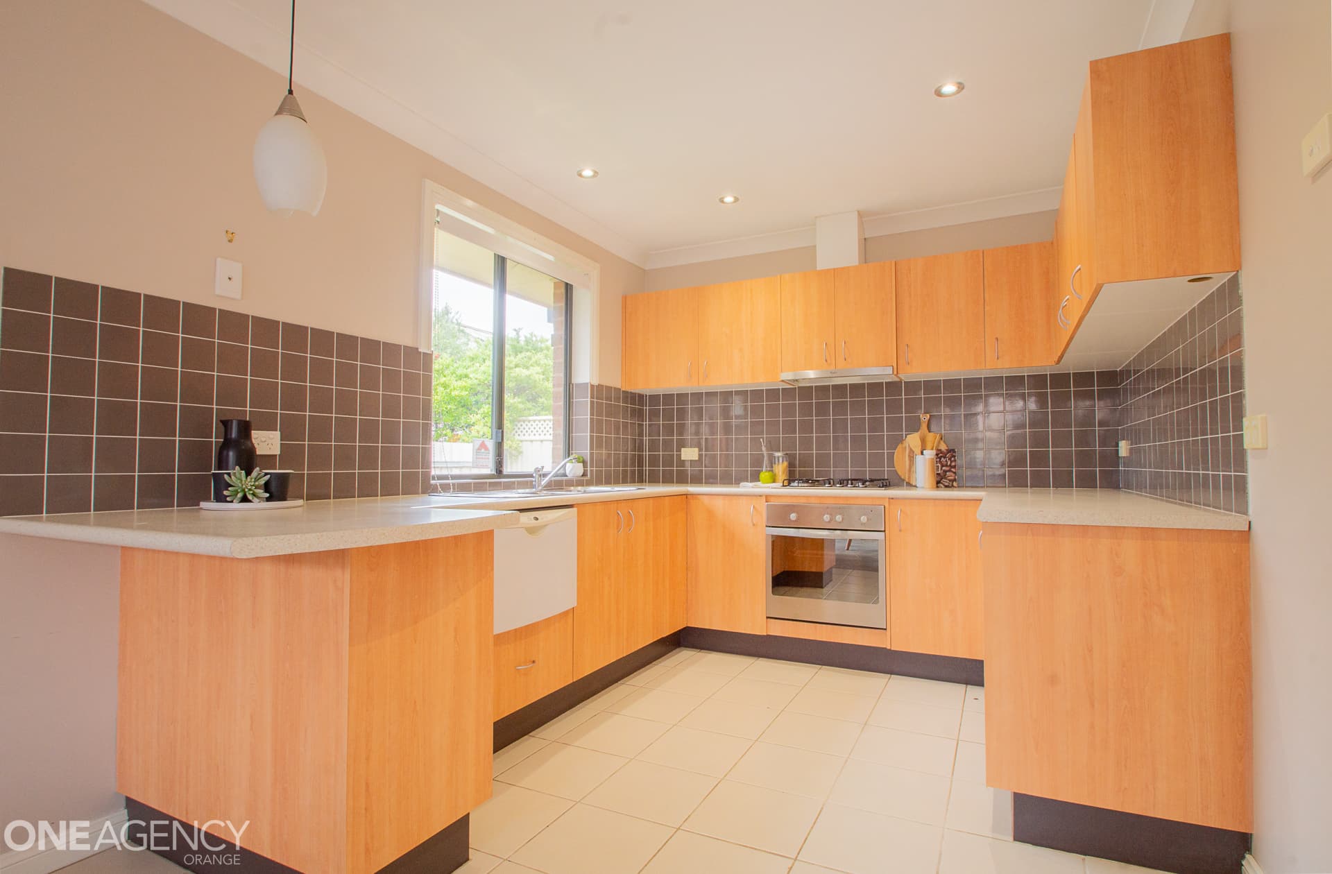 13A Churchill Avenue, Orange, Orange - Thumbnail 5
