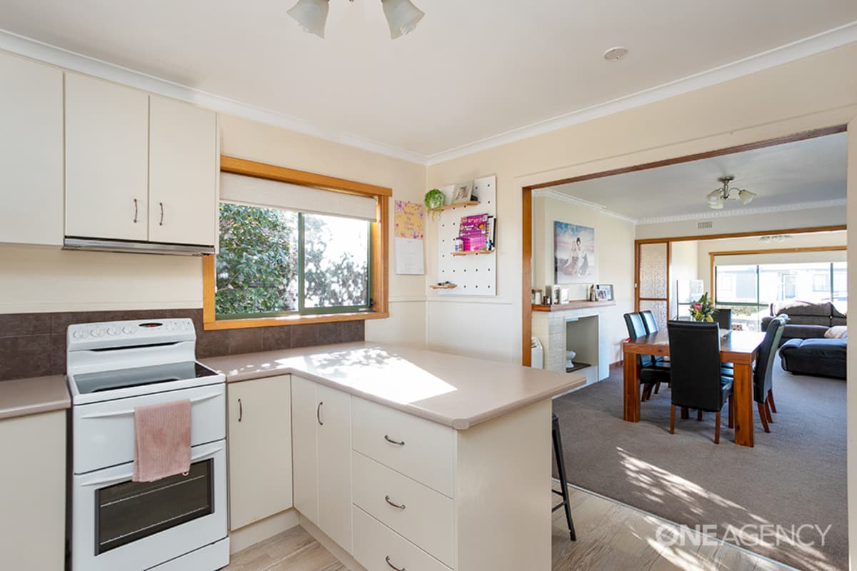 70 Payne Street, Acton, Acton - Thumbnail 5