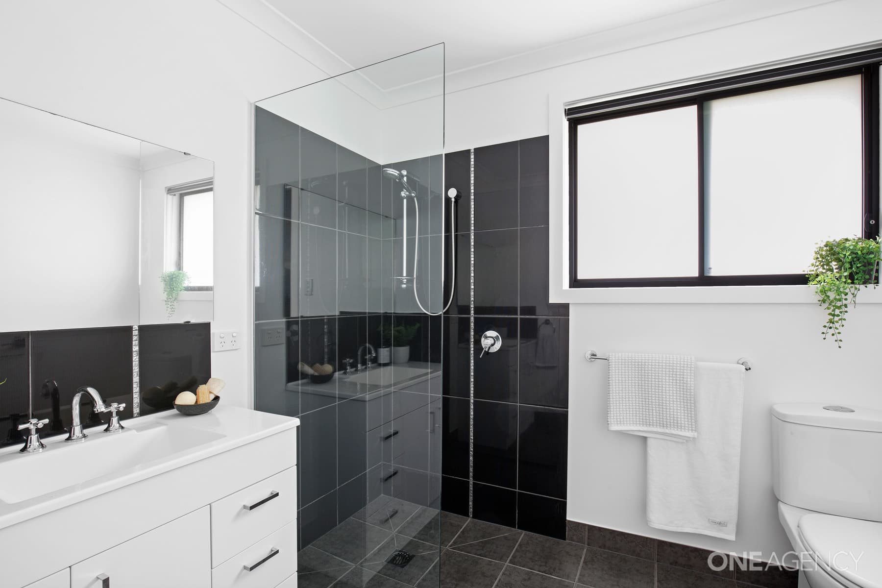 2/7 Opal Place, Perth, St Marys - Thumbnail 5