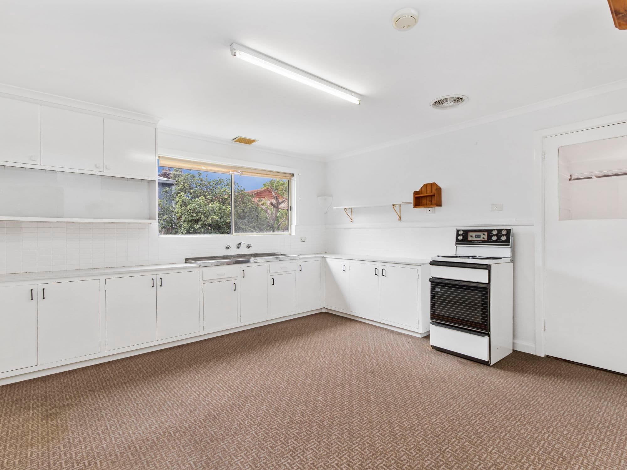 1/10 Chester Street, Bentleigh East, Condell Park - Thumbnail 3