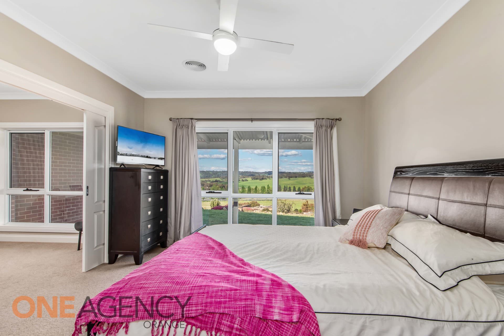 20 James Dalton Lane, Orange, Orange - Thumbnail 8