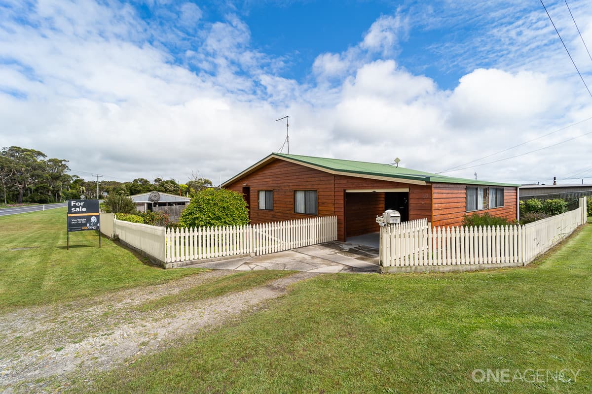 10 Dunn Street, Crayfish Creek, Crayfish Creek - Image 1