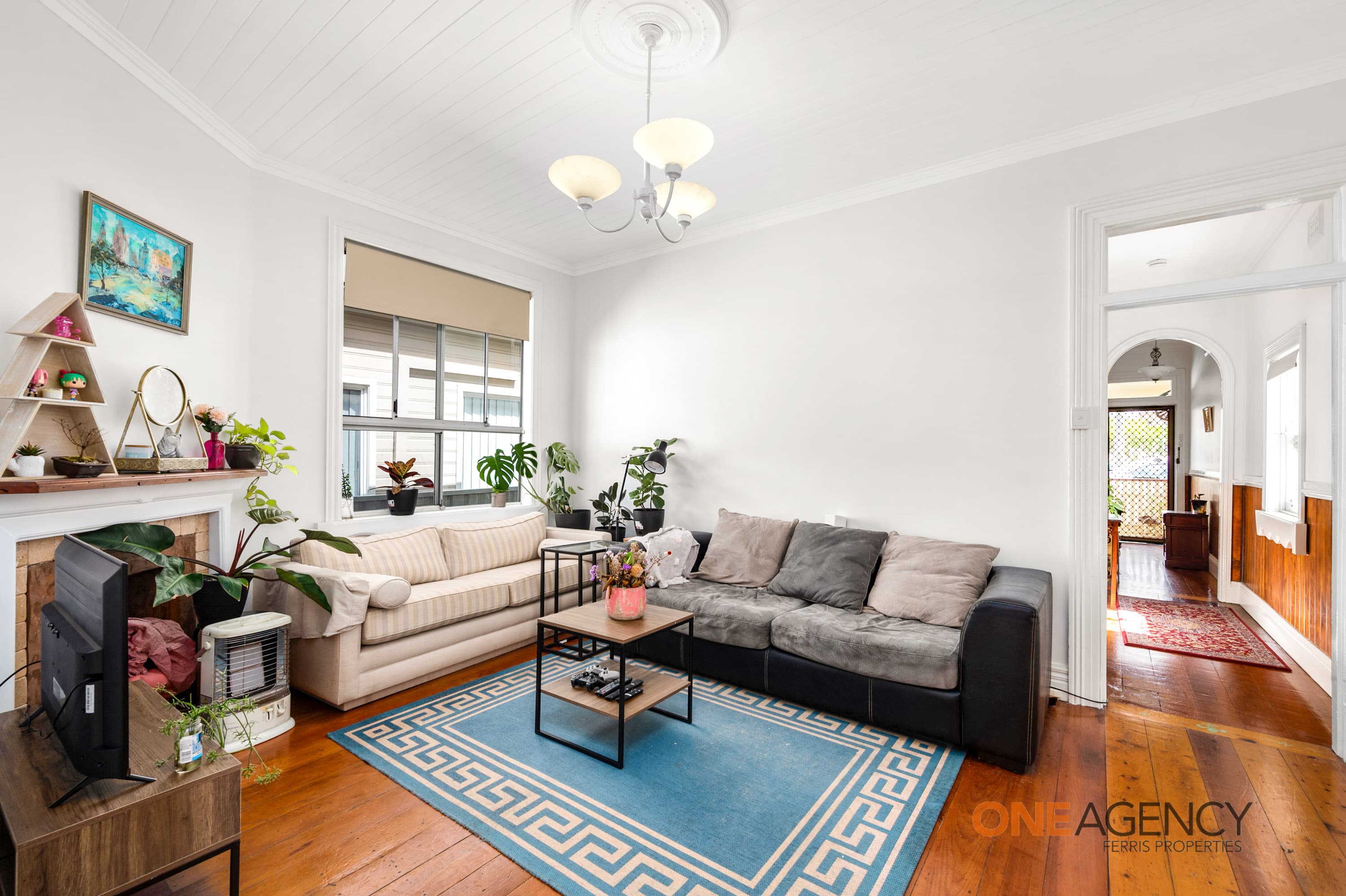 88 James Street, Hamilton, Hamilton - Thumbnail 2