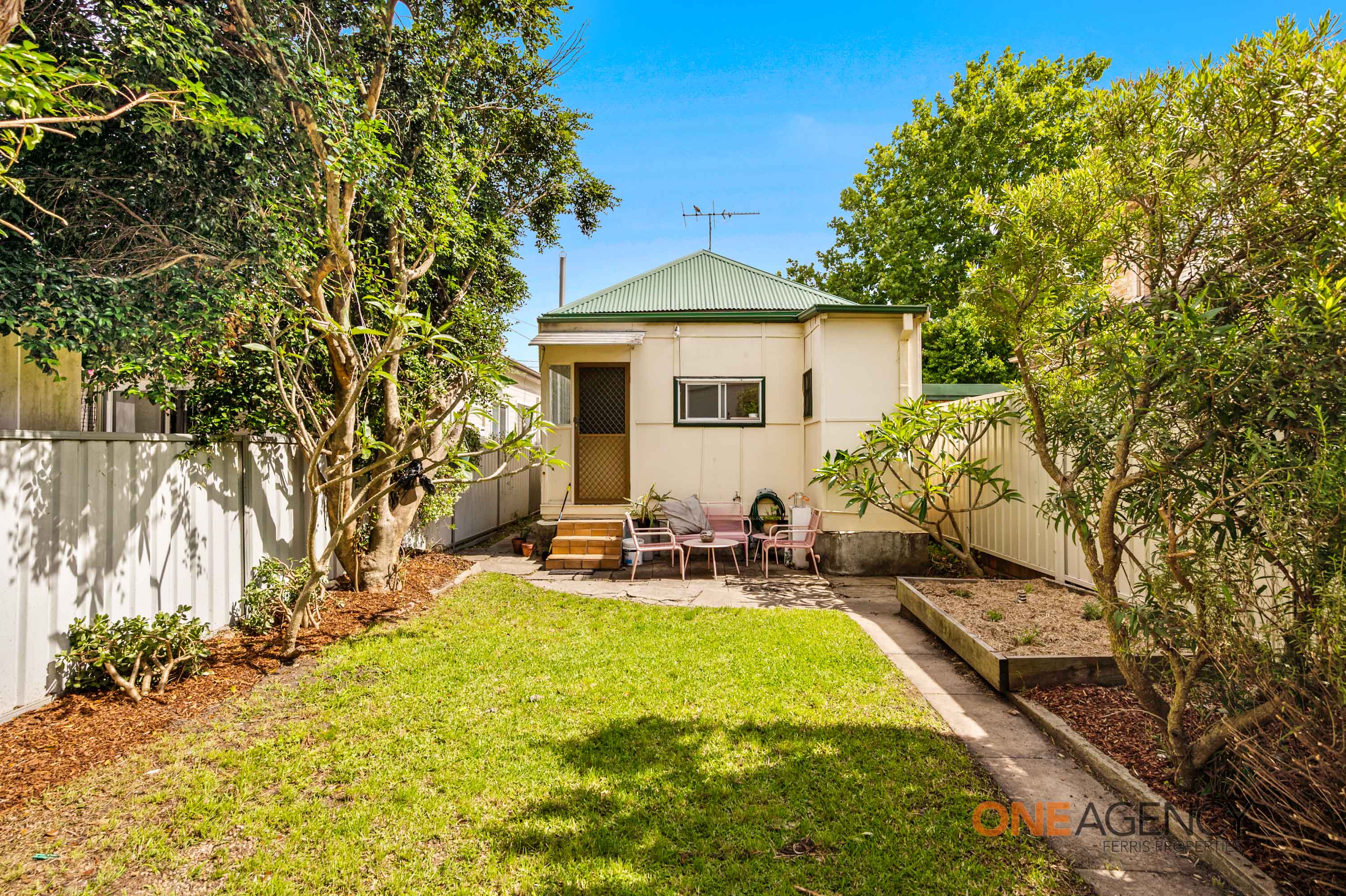 88 James Street, Hamilton, Hamilton - Thumbnail 3