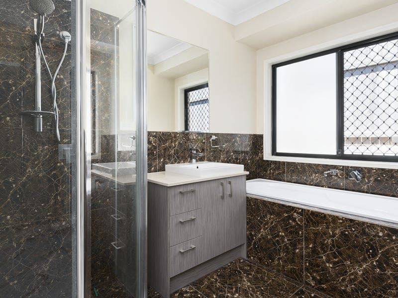 11 Elphinstone Street, Doolandella, Doolandella - Thumbnail 8