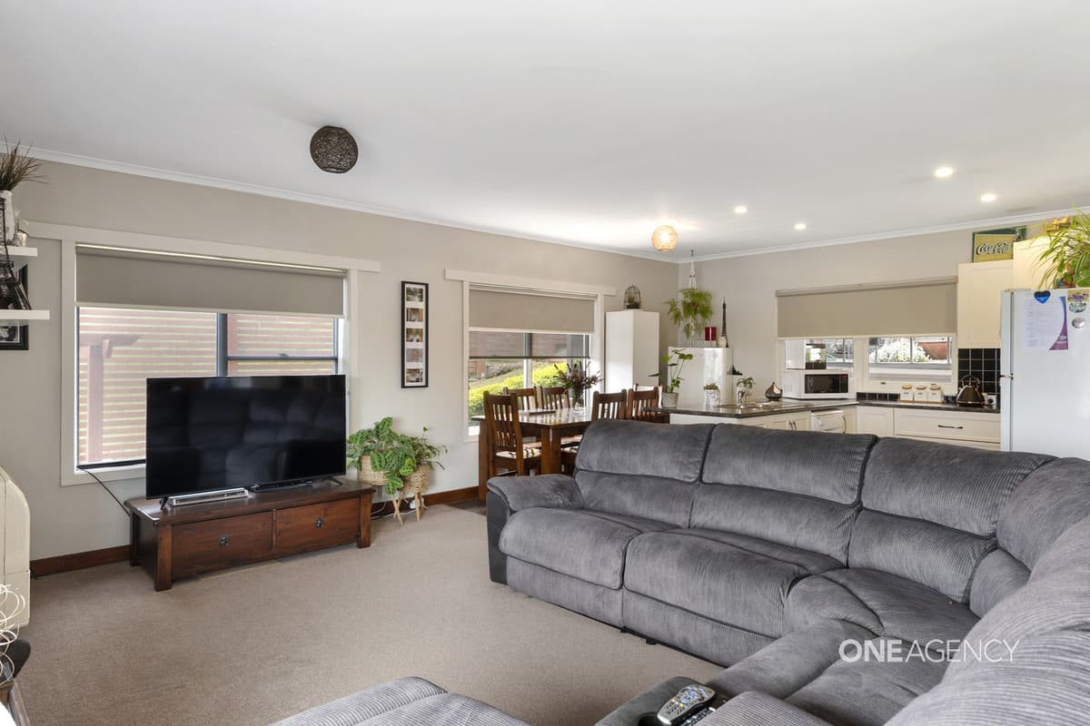 21 Robert Street, Smithton, Smithton - Thumbnail 3