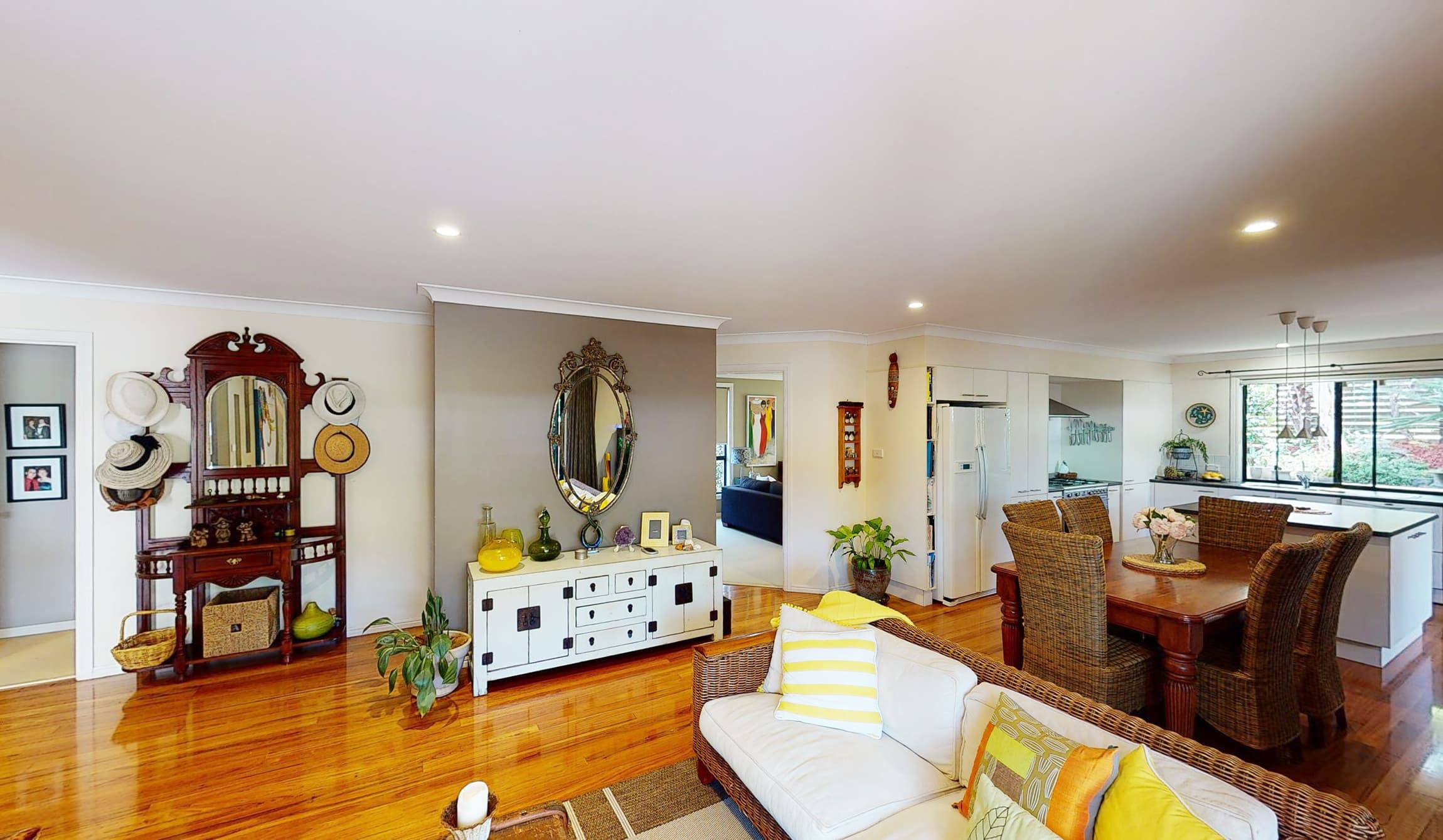 1 Comara Close, Coffs Harbour, Coffs Harbour - Thumbnail 3