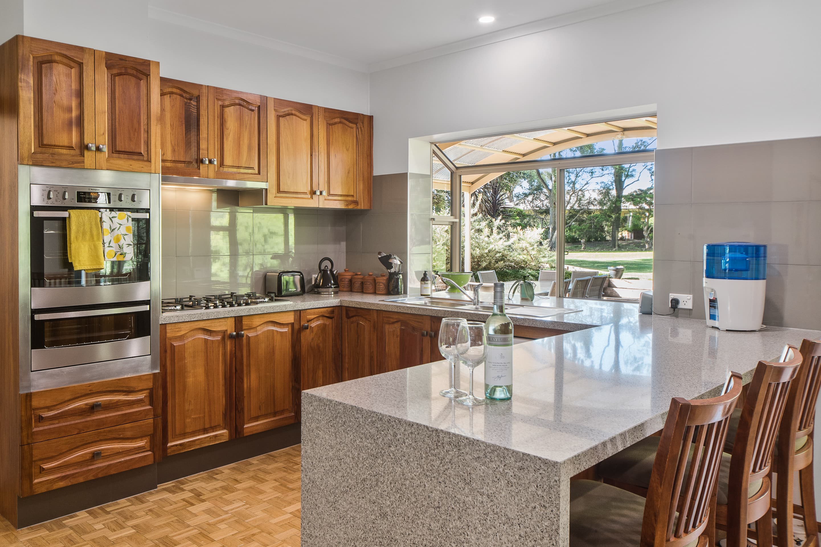 5 Bushbury Court, Somerville, Somerville - Thumbnail 4