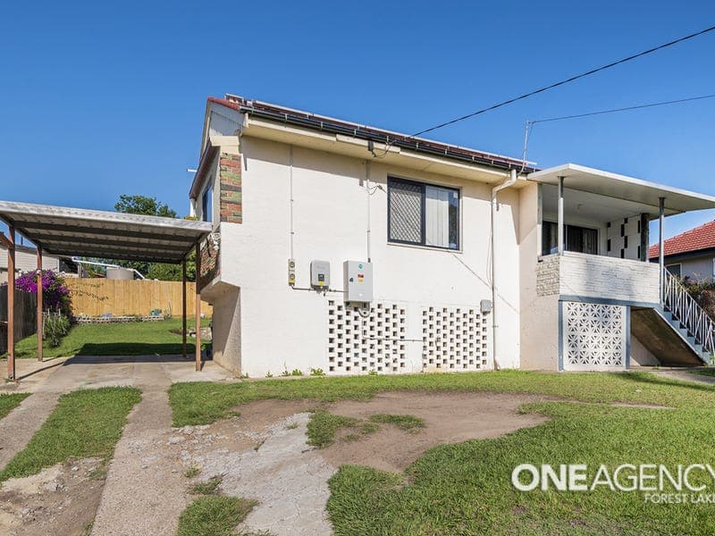 4 Swallow Street, Inala, North Curl Curl - Thumbnail 2