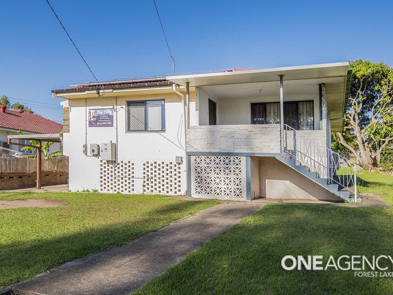 4 Swallow Street, Inala, North Curl Curl - Image 1