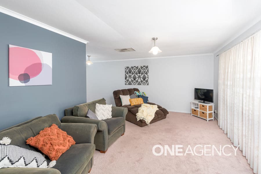 2 HORSLEY Street, Kooringal, Kooringal - Thumbnail 2