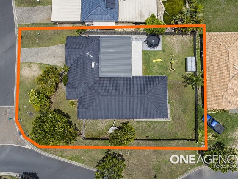 1 Merganser Place, Forest Lake, Cambridge Park - Thumbnail 2