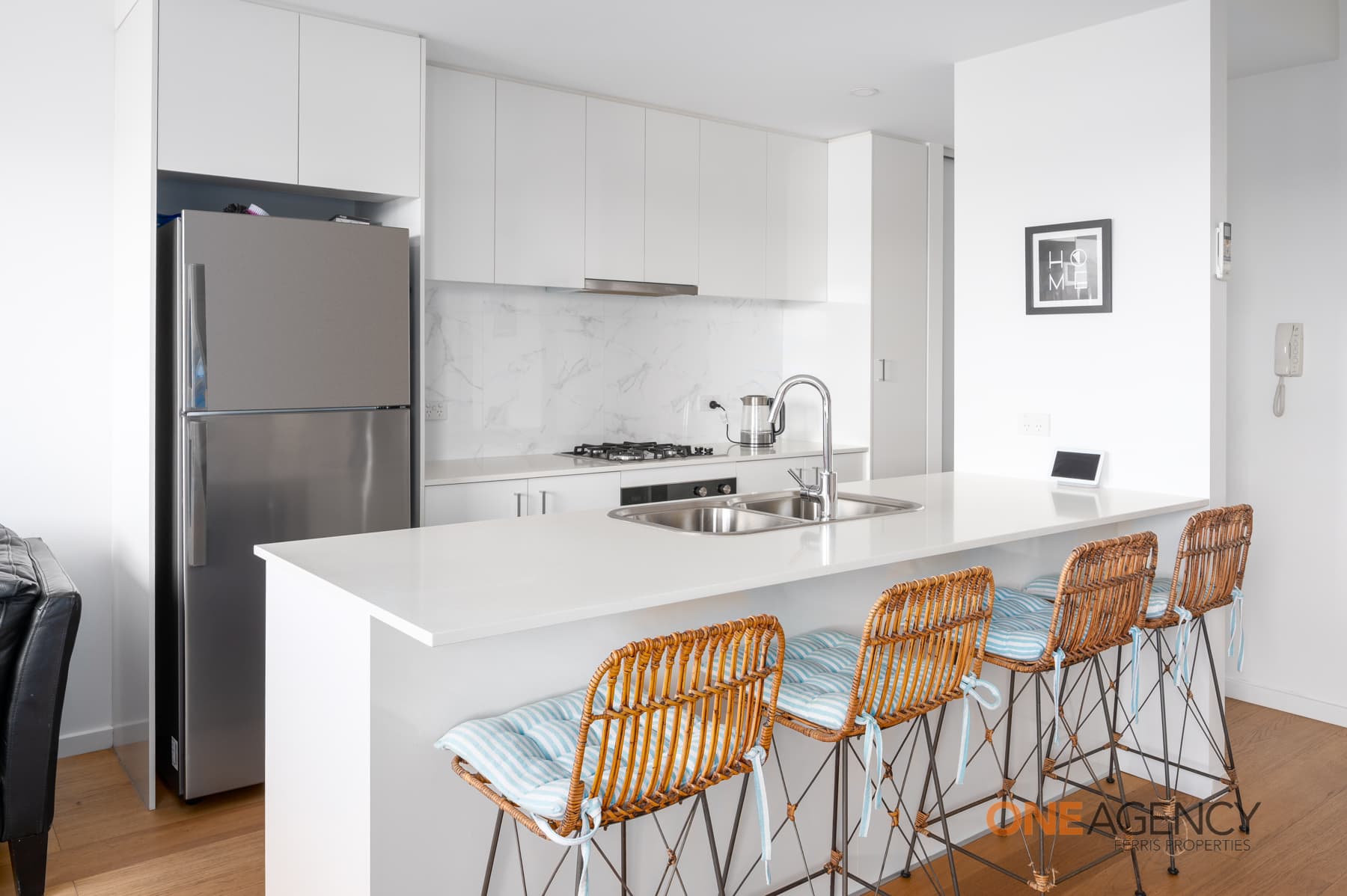 202/54 Maitland Road, Islington, Islington - Thumbnail 3