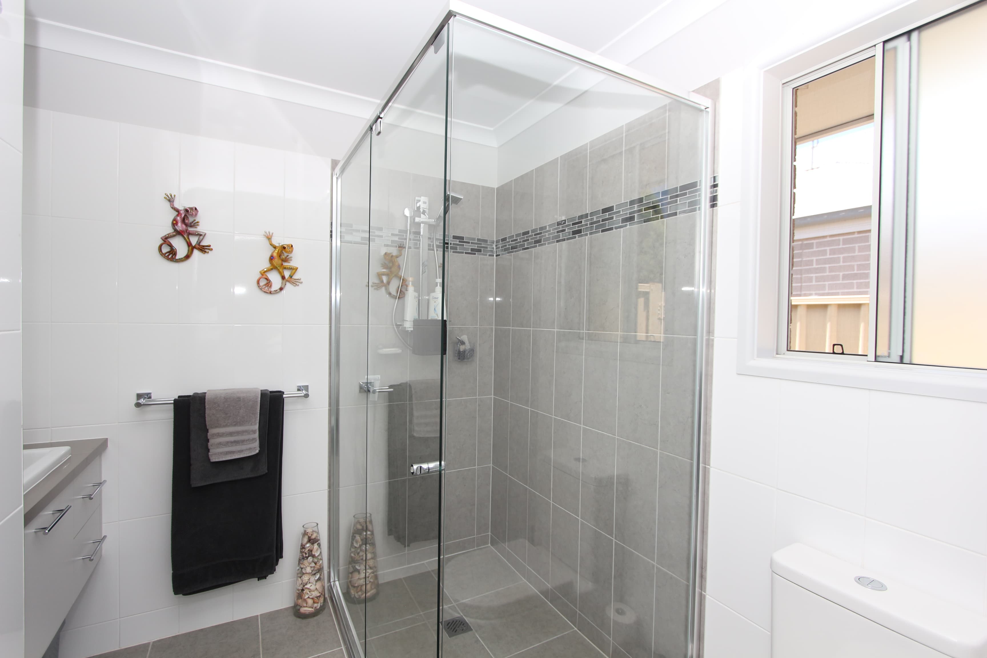 18 Homedale Road, Kew, Kew - Thumbnail 8