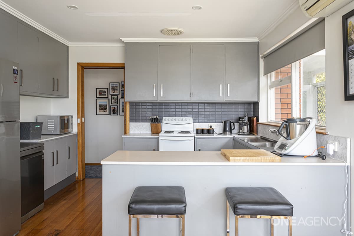 9 Stitz Street, Cooee, Cooee - Thumbnail 6