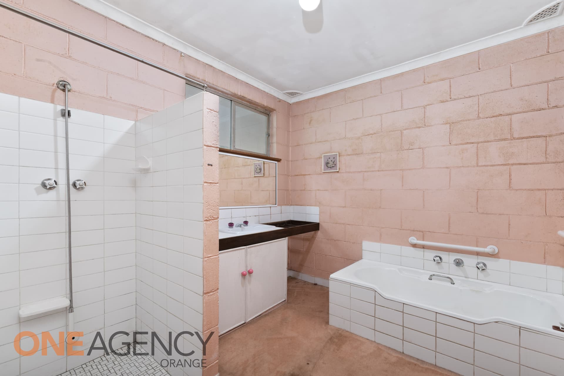 34 Walker Lane, Orange, Orange - Thumbnail 7