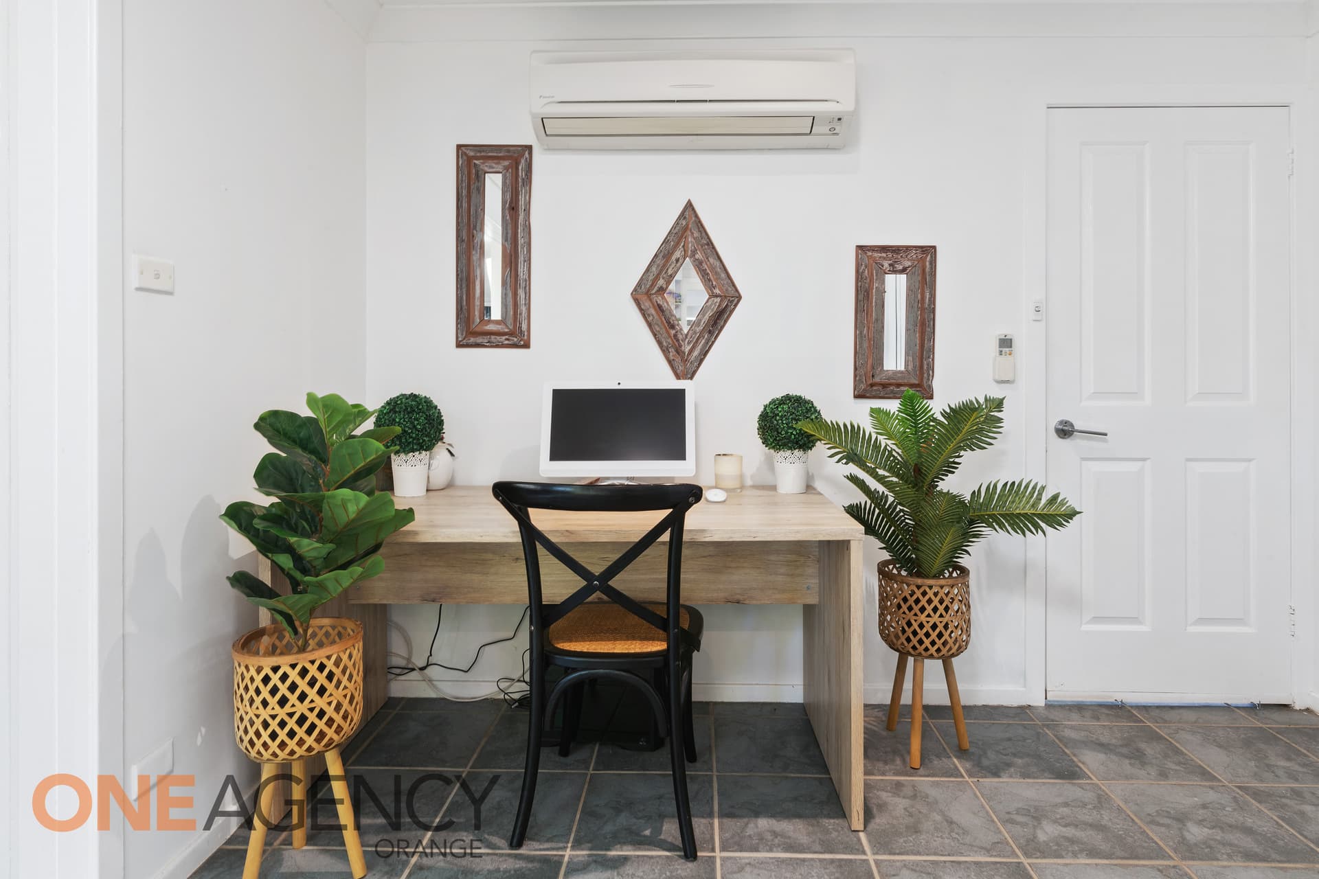 9 Eungella Place, Orange, Orange - Thumbnail 7