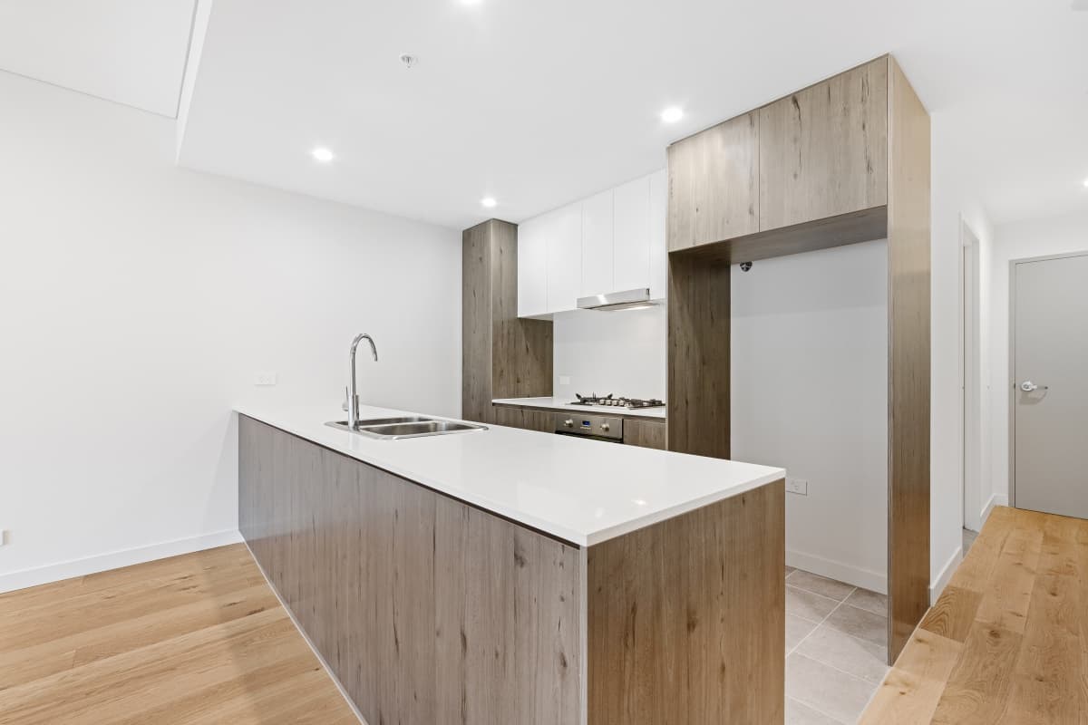 1302/277 Mann Street, Gosford, Gosford - Thumbnail 4