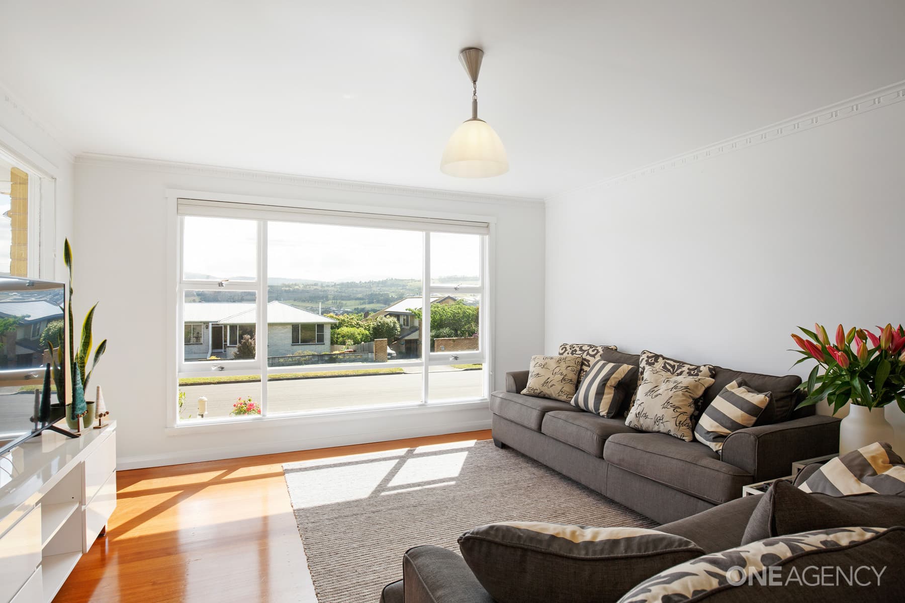 12 Montgomery Court, Norwood, Norwood - Thumbnail 2