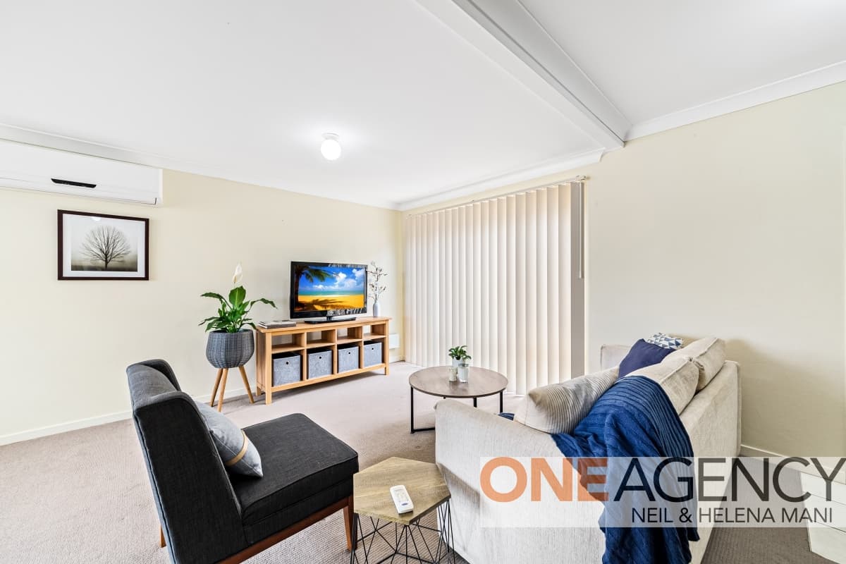 3/4 Jarrett Street, North Gosford, North Gosford - Image 1